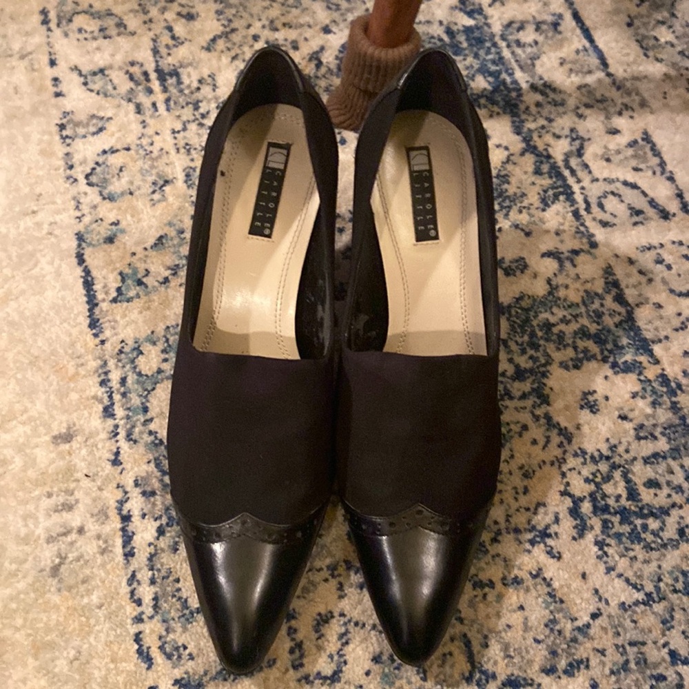 Carol little size 9 1/2 black pumps